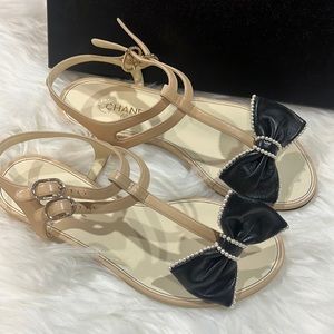 Brand New Chanel beige black bow pearl double strap sandal 35